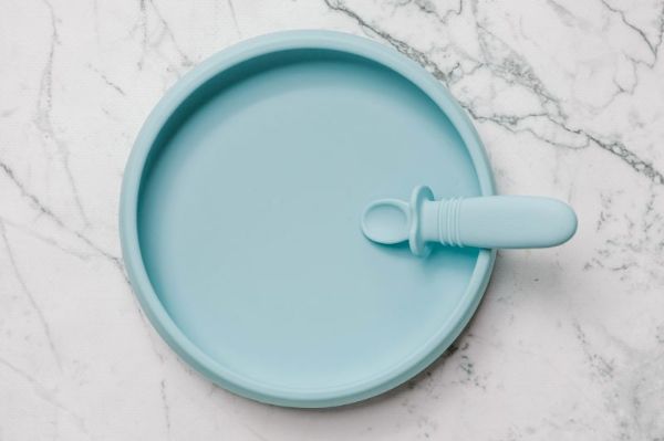 Picture of SUCKIE SCOOP PLATE BLUE-LEMONADE